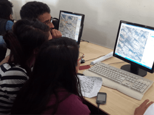 Mappers uploading data using JOSM