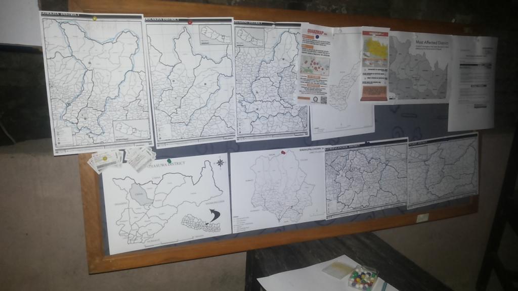 Maps in the KLL Situation Room